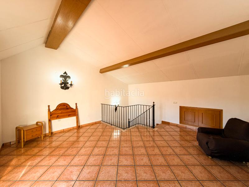 Foto 98f38ad6-1567-4cfc-bdcc-3fe7486217f2. Casa adossada amb aparcament a San José-Los Metales Sagunt