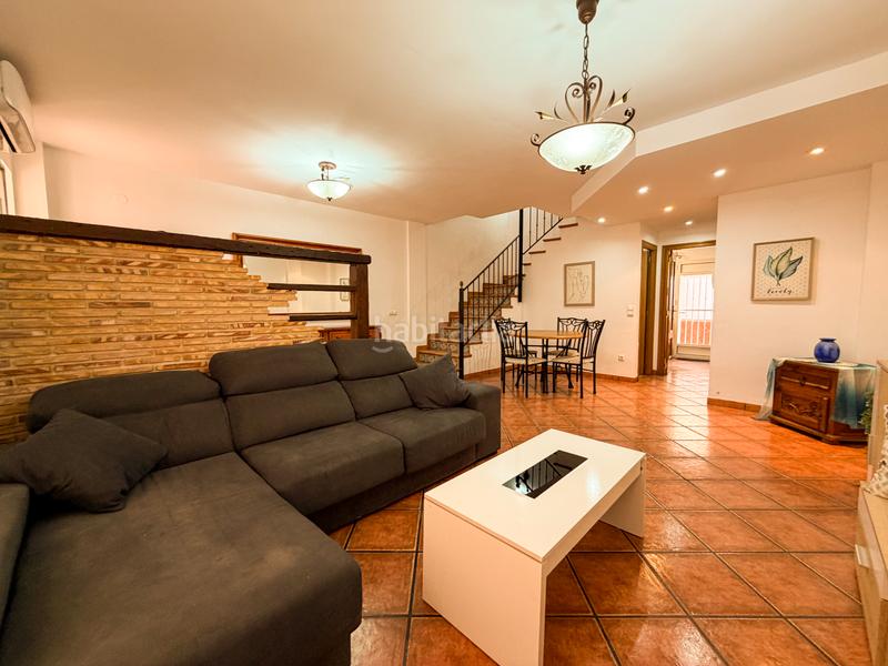 Foto ad01cc42-c005-4839-9fce-2fd93131d830. Casa adossada amb aparcament a San José-Los Metales Sagunt