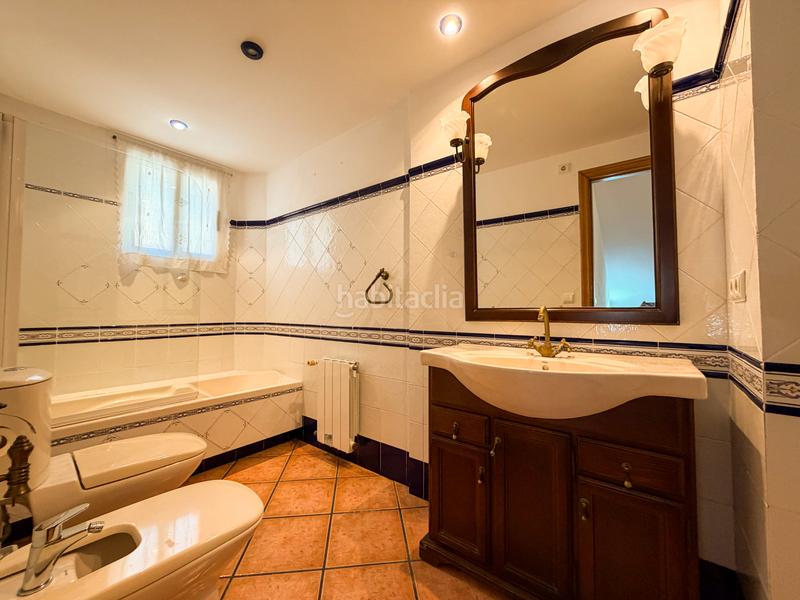 Foto b42808b7-f0a9-4f5f-b66b-e4521a1ed352. Casa adossada amb aparcament a San José-Los Metales Sagunt