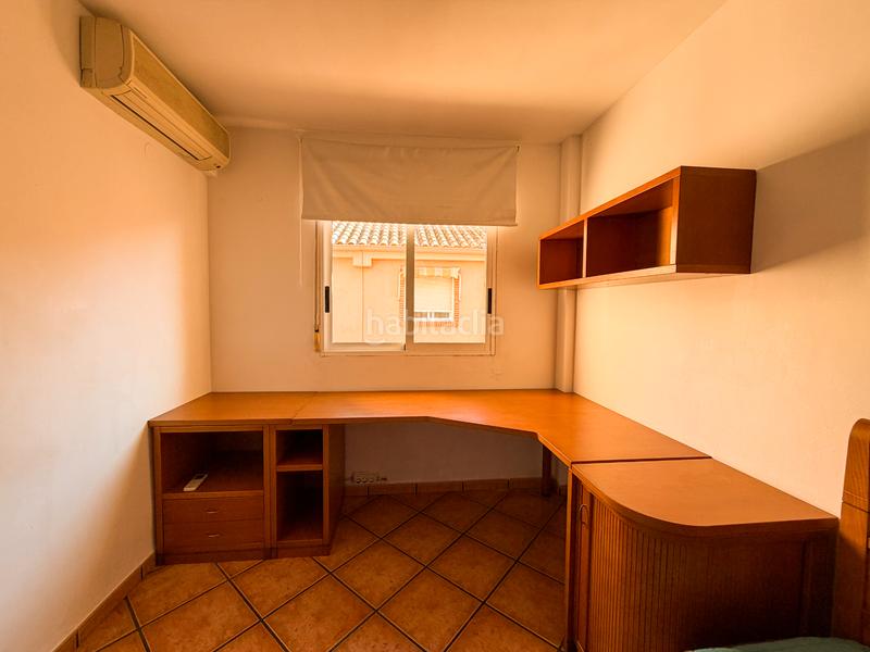 Foto c9c2109a-b071-4cf9-9af6-2973916382cb. Casa adossada amb aparcament a San José-Los Metales Sagunt