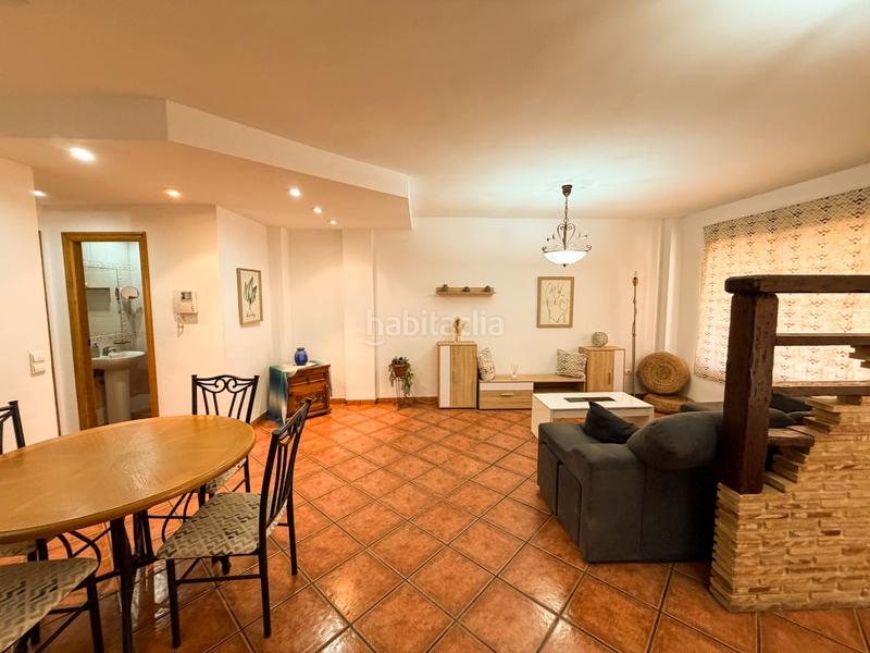 Foto e2f16618-e00b-414c-9a41-7d3616ca766b. Casa adossada amb aparcament a San José-Los Metales Sagunt