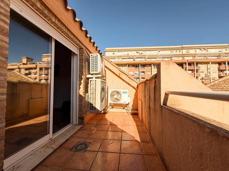 Foto fad6b3aa-677d-4f98-8f48-62efa6f295c1. Casa adossada amb aparcament a San José-Los Metales Sagunt