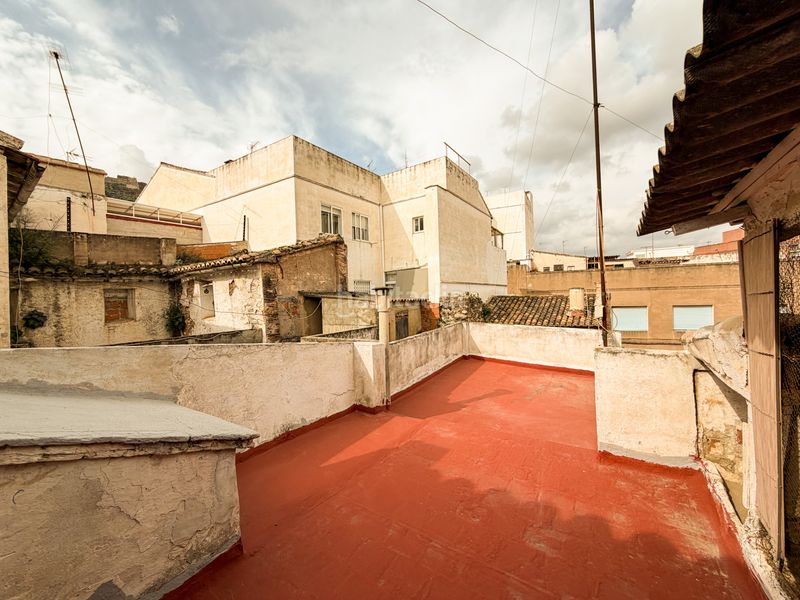 Foto e50a70c5-55aa-4077-9bd6-1787fe34a27e. Casa adossada a Centro-El Castillo Sagunt