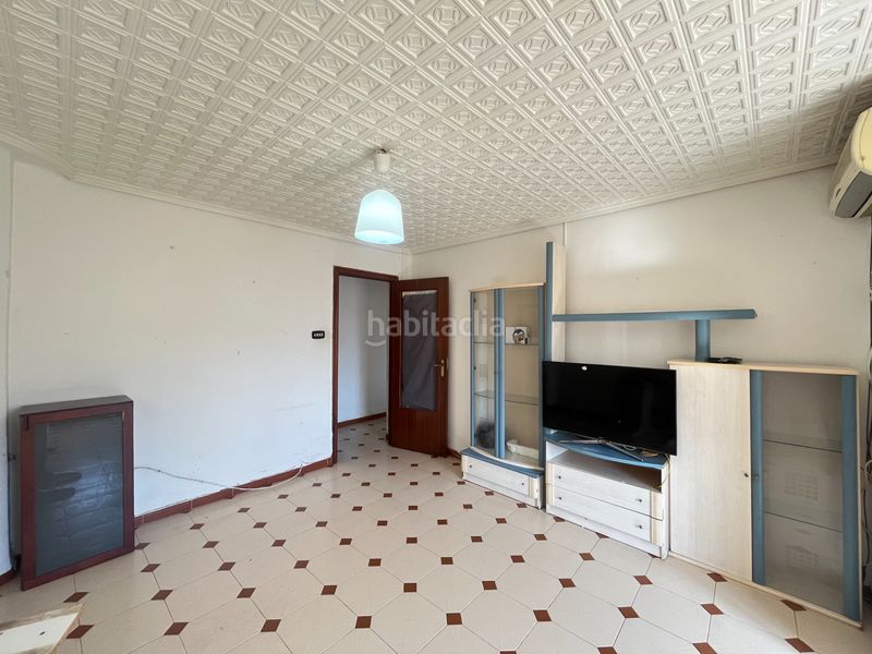 Foto 5aeda25e-3bcc-4560-bc51-2b0a6661cc79. Pis a Nuevo Centro Sagunt