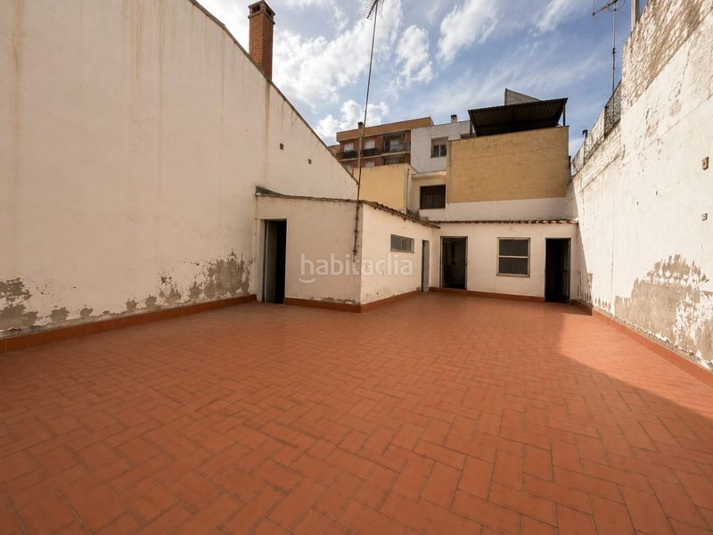 Foto cfdb8621-52ba-48d3-b51d-8dea592980ab. Casa a Avenida de Abril-9 de Octubre Sagunt