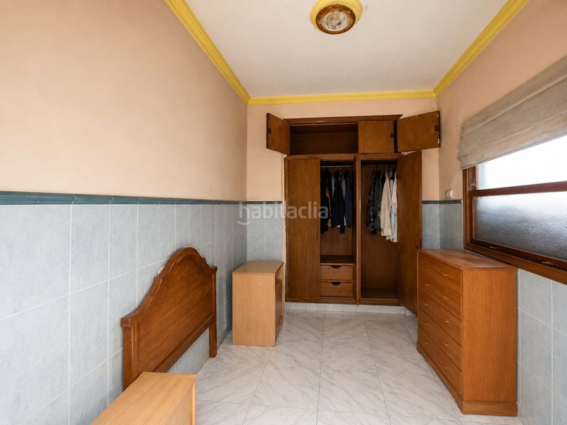 Foto f2a61524-4e95-468a-ab80-d635eb43e966. Casa a Avenida de Abril-9 de Octubre Sagunt