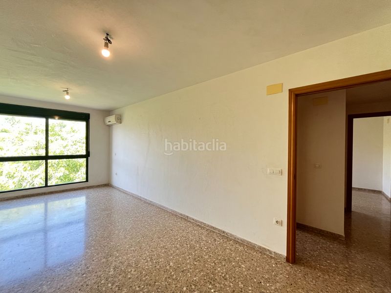Foto 26fb200d-4080-449b-83d5-b451939c0c3a. Pis a Faura