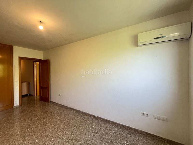 Foto aedb416f-b058-40aa-aafa-df3909f93b8b. Pis a Faura