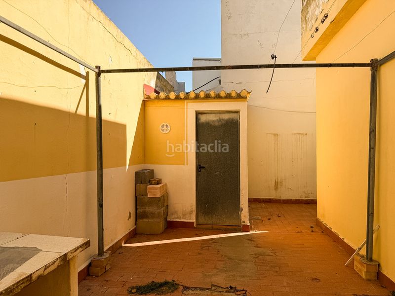 Foto 2cb2ede3-03a5-4040-a760-384403d0ef20. Casa adossada amb xemeneia a El Marenyet Cullera