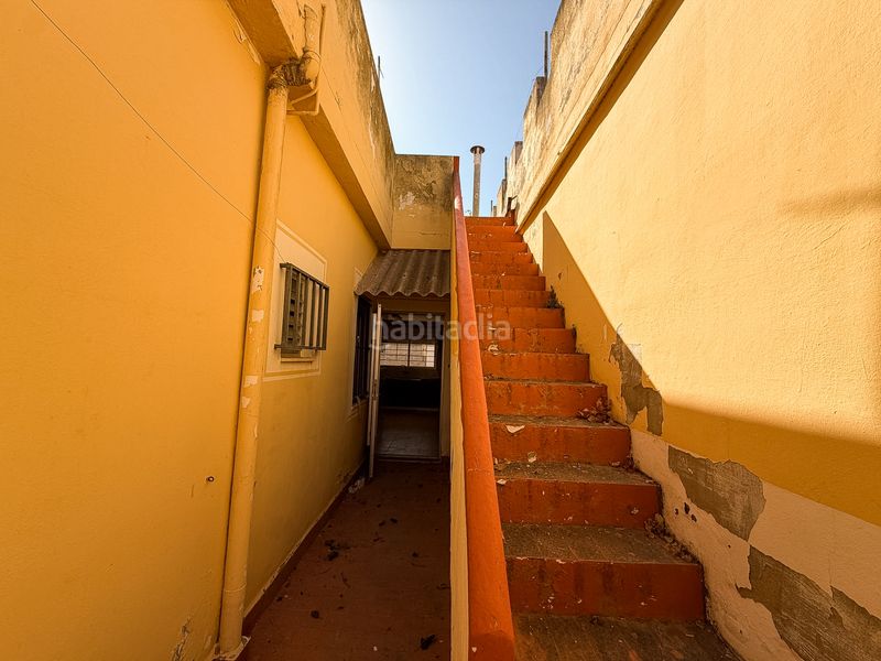 Foto 4d347d35-563c-40b4-b016-916466479fff. Casa adossada amb xemeneia a El Marenyet Cullera