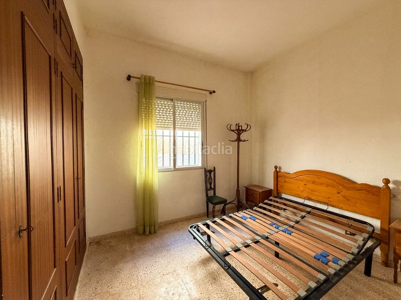 Foto d2715dfe-036d-4661-a031-0157c9649b55. Casa adossada amb xemeneia a El Marenyet Cullera