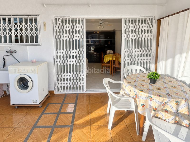 Foto cd3b0feb-ecf4-4dce-b086-a63363a4c921. Pis a playa puerto de Sagunto Sagunt