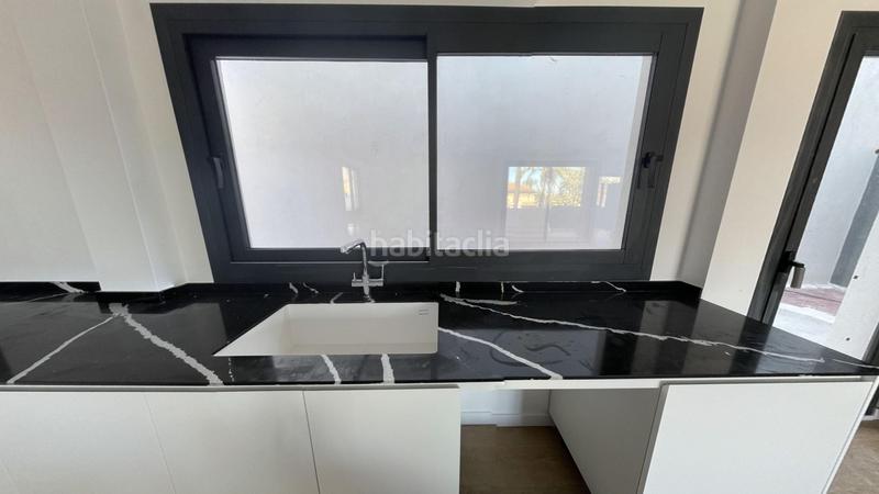 Foto 9d09bad9-a5a4-4ec9-bd7f-e7af63c96a16. Towny house with parking pool in Urbanitzacions i Pedanies Nord Alzira