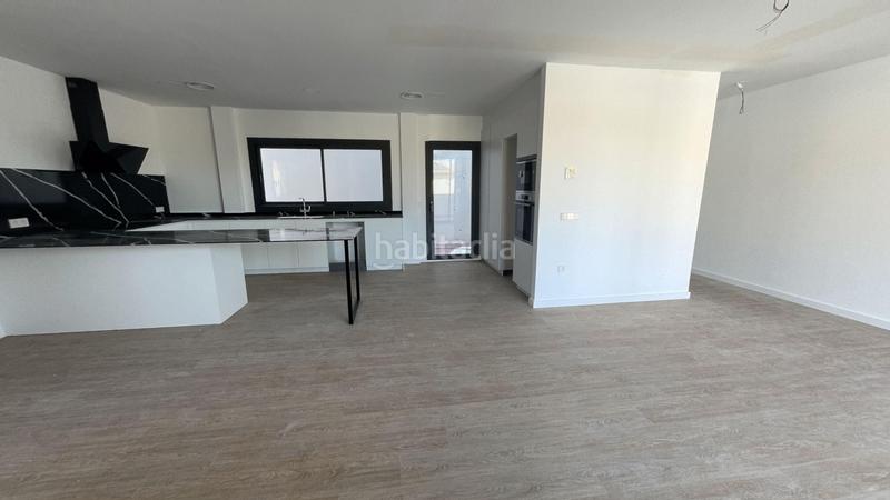 Foto ef4ad9a0-d38d-4b4f-a6ed-b4cdb4c14214. Towny house with parking pool in Urbanitzacions i Pedanies Nord Alzira