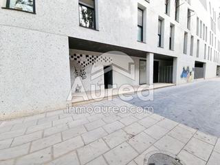 Lloguer Local Comercial a Centro. Local diáfano de 51 metros en zona villa universitaria