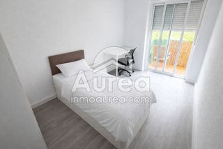Rent Flat in Centro. Piso de 3 habitaciones para el curso 20262027