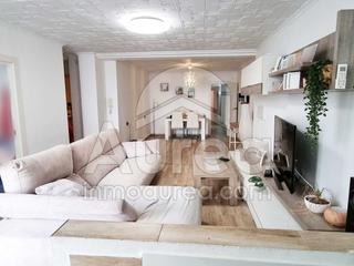 Piso en Centro. Atencin inversores piso de 5 habitaciones, ampliable a 7