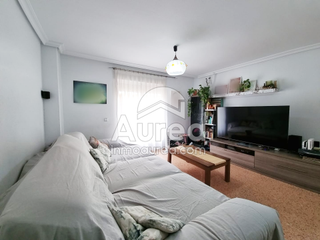 Flat in Carolinas Altas. Piso de 3 habitaciones con excelente conexión