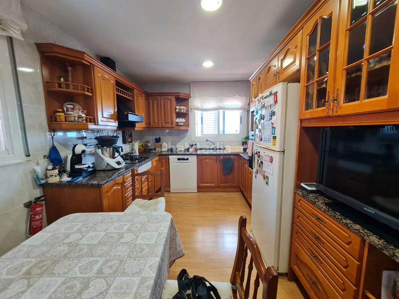 Foto e072b64a-38a1-4e4f-b1d7-43c5a8a04e8c. Maison avec chauffage parking piscine dans Torrent Ballester Viladecans