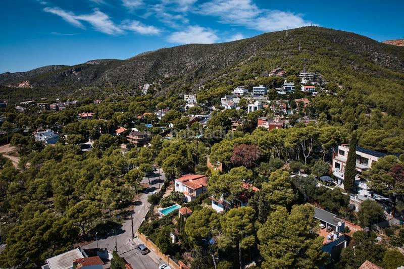 Foto 6597e813-2124-45f7-827c-e84896328913. Maison avec cheminée parking piscine dans Montmar Castelldefels