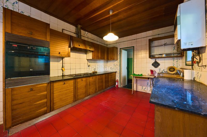 Foto e0c7aa26-5ab1-47da-ade9-5d40360ae449. Maison avec cheminée parking piscine dans Montmar Castelldefels