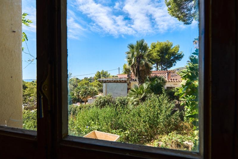 Foto e52cb76b-6c68-4f41-b930-defcd3828d3d. Maison avec cheminée parking piscine dans Montmar Castelldefels