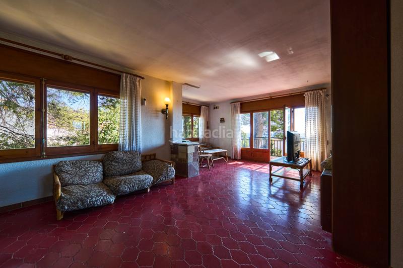 Foto ed35556c-9c42-4394-b9ab-5539efa4705e. Maison avec cheminée parking piscine dans Montmar Castelldefels