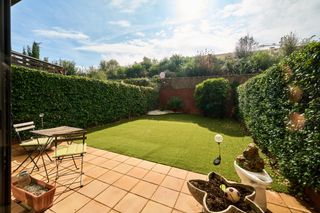 Casa adossada  Carrer de can corretger. Hermoso chalet adosado en sant quirze