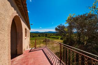 Chalet  Camí de les franqueses del vallès a cànoves. Chalet independiente para adaptarlo a tus necesidades