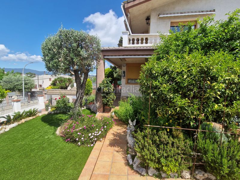Foto 42603d28-4dff-4684-b433-30dafcec5444. Casa amb calefacció aparcament piscina a Lliçà de Vall