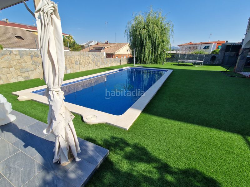 Foto 8a6c7bb4-7bde-4238-b4a5-5c0e7f320376. Xalet amb calefacció aparcament piscina a Can Parellada Terrassa