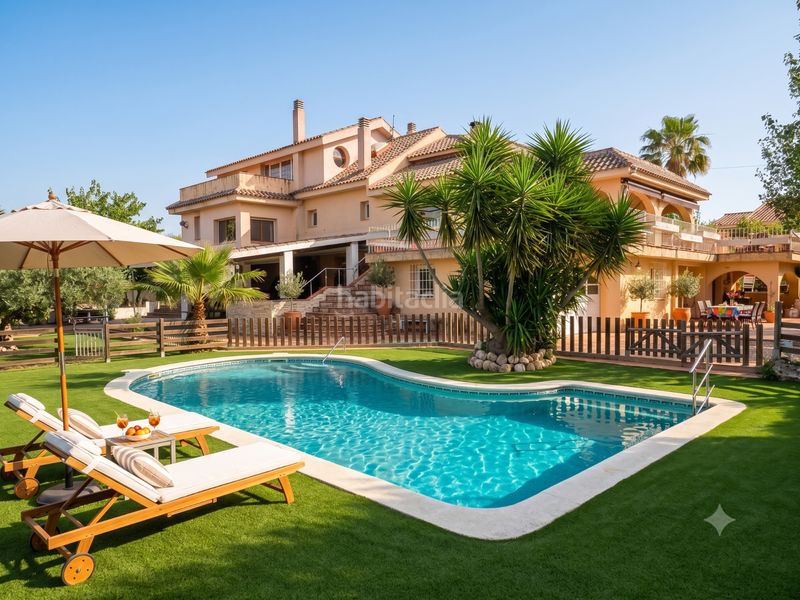 Foto 49a852e6-15f1-4db1-bdfa-772effb6dce7. Casa amb aparcament piscina a Can Rial Esparreguera