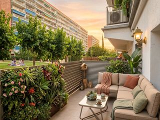 Appartamento  Carrer de la ginesta. Apartamento ubicado en exclusiva urbanización la vall de santa s