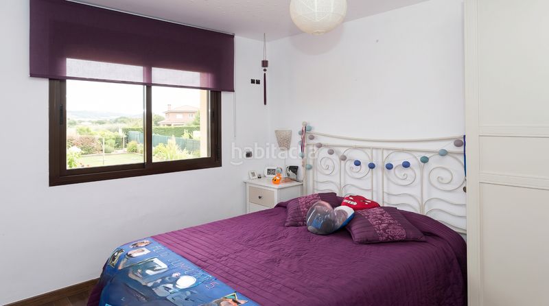Foto 5e7232f4-e42c-4c0b-84b9-10519275e161. Casa amb aparcament piscina a Torrent Ballester Viladecans