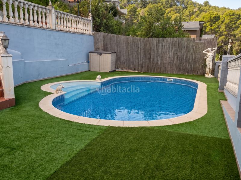 Foto 3ebcdf96-5206-4d39-b667-cf0ba3ca63fc. Casa amb aparcament piscina a Sant Andreu de la Barca