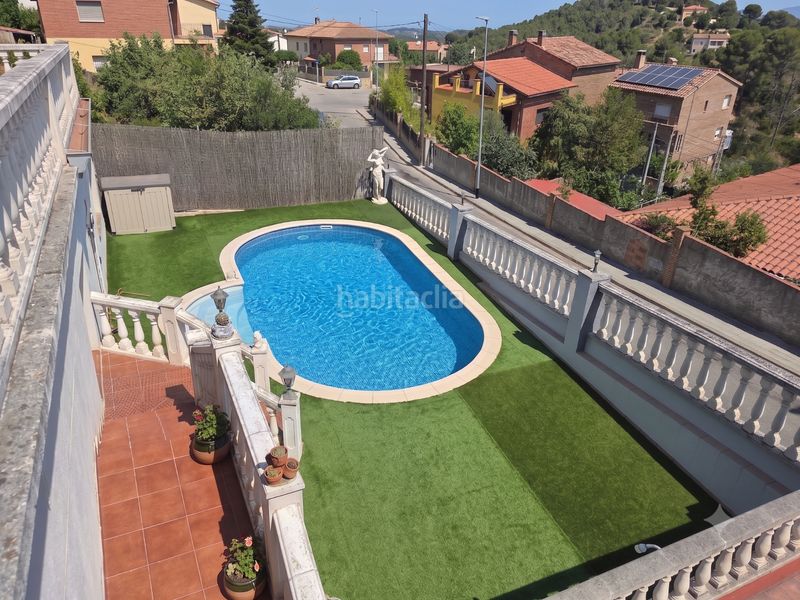 Foto 47e47ffb-7885-425f-a90c-f2b001d86f67. Casa amb aparcament piscina a Sant Andreu de la Barca