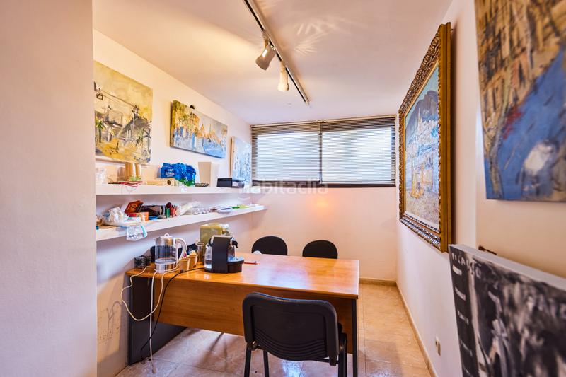 Foto 14ea3f22-6ec6-4b5e-892d-1aa36043eee0. Office space in Pedralbes Barcelona