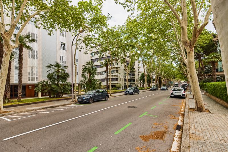 Foto 8ac10a86-5a5a-43a1-9757-5cd75de1f35d. Office space in Pedralbes Barcelona