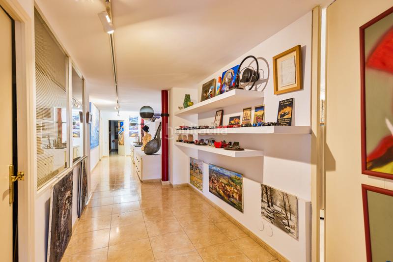 Foto a817d1a6-bab5-42c5-8063-35447dd88de8. Office space in Pedralbes Barcelona