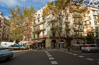Pis  Carrer de valència. Piso familiar con encanto y luz en eixample izquierdo