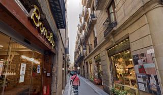 Pis  Carrer d'avinyó. Diseño moderno en vivienda con historia – gótico