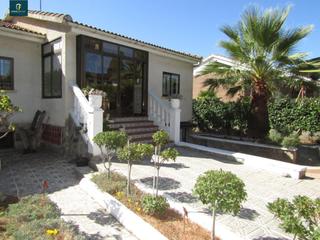 Chalet en Peas Albas - Zulema. Chalet independiente en villalbilla urbanizacin zulema