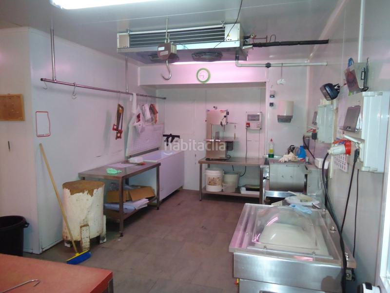 Foto 5e3767c2-ca7f-4ea2-a24d-bb6ea8aeffcf. Affitto locale commerciale in Cobeña