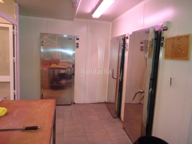 Foto ff7d79b2-78c0-4eab-a8ba-a1fefae71b8e. Affitto locale commerciale in Cobeña