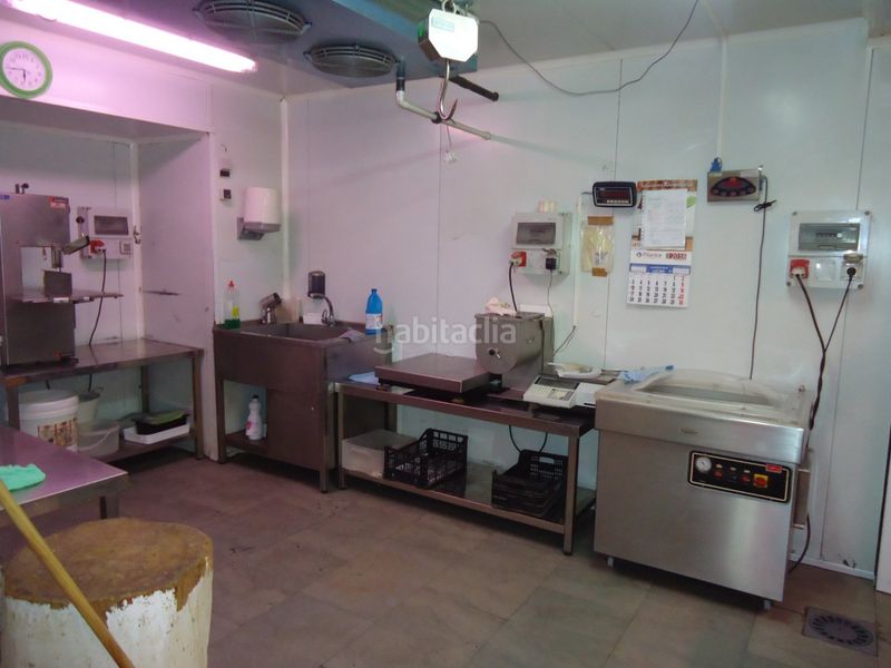 Foto c7e44a0c-66db-4a8b-bd6b-0ca824f2b510. Lloguer local comercial a Cobeña