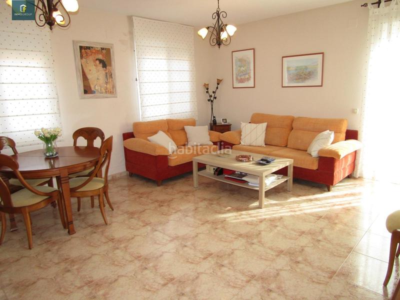 Foto 19b4fa33-57d2-4f45-bf2e-39f7f068f7c8. Maison jumelée avec chauffage parking dans Loeches