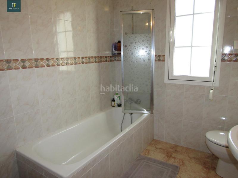 Foto 239de4c8-1bbb-4bb5-8af3-379bc8795249. Maison jumelée avec chauffage parking dans Loeches