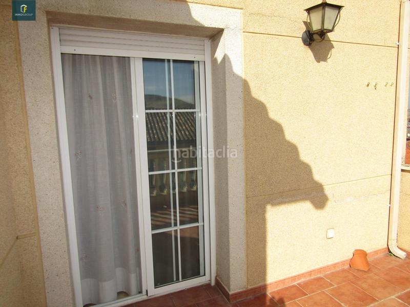 Foto 30e5ca5f-fa12-4c6a-ae8d-dc473d88fc9b. Maison jumelée avec chauffage parking dans Loeches