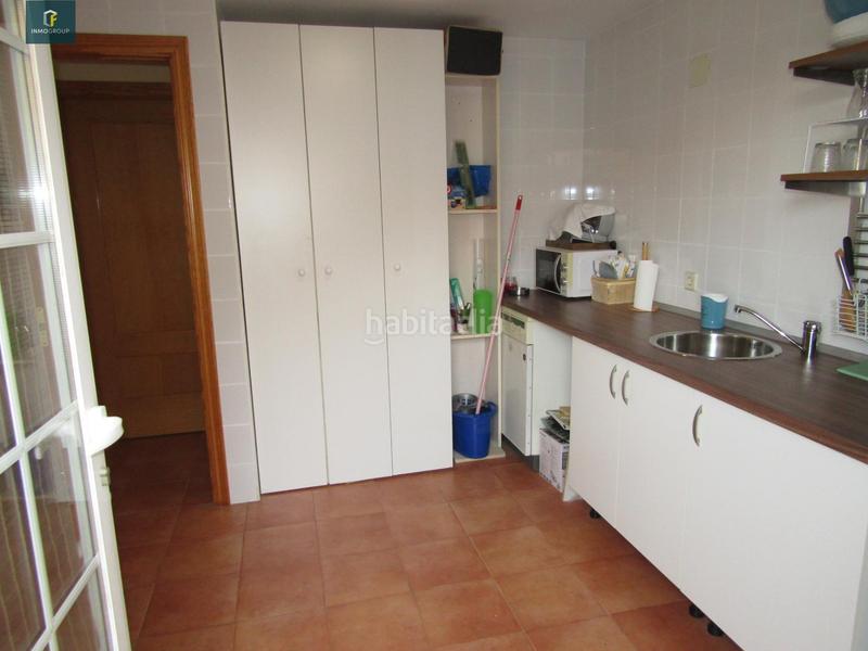 Foto 8cd9659f-90cf-4899-a158-d29261d7176e. Maison jumelée avec chauffage parking dans Loeches