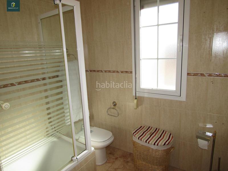 Foto c2c58d5c-6f88-4f99-8411-62548b044dab. Maison jumelée avec chauffage parking dans Loeches